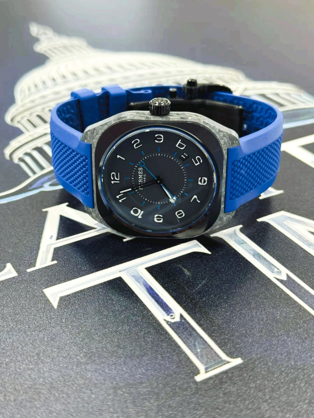 Hermès H08 42mm Blue Dial - NEW Complete