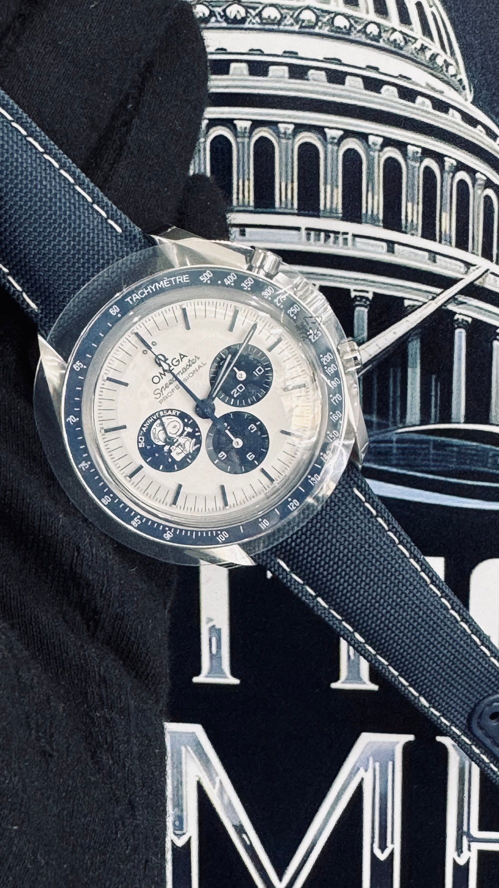 Omega Speedmaster Moonwatch Snoopy - Collector's Set!