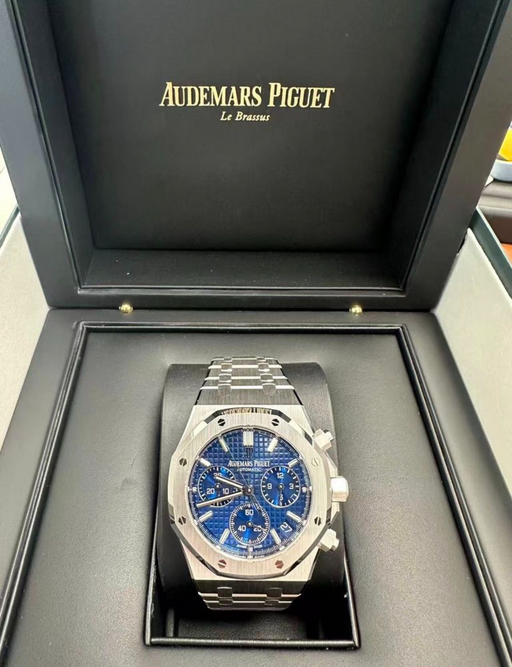 Audemars Piguet Royal Oak Chronograph - Limited Edition!