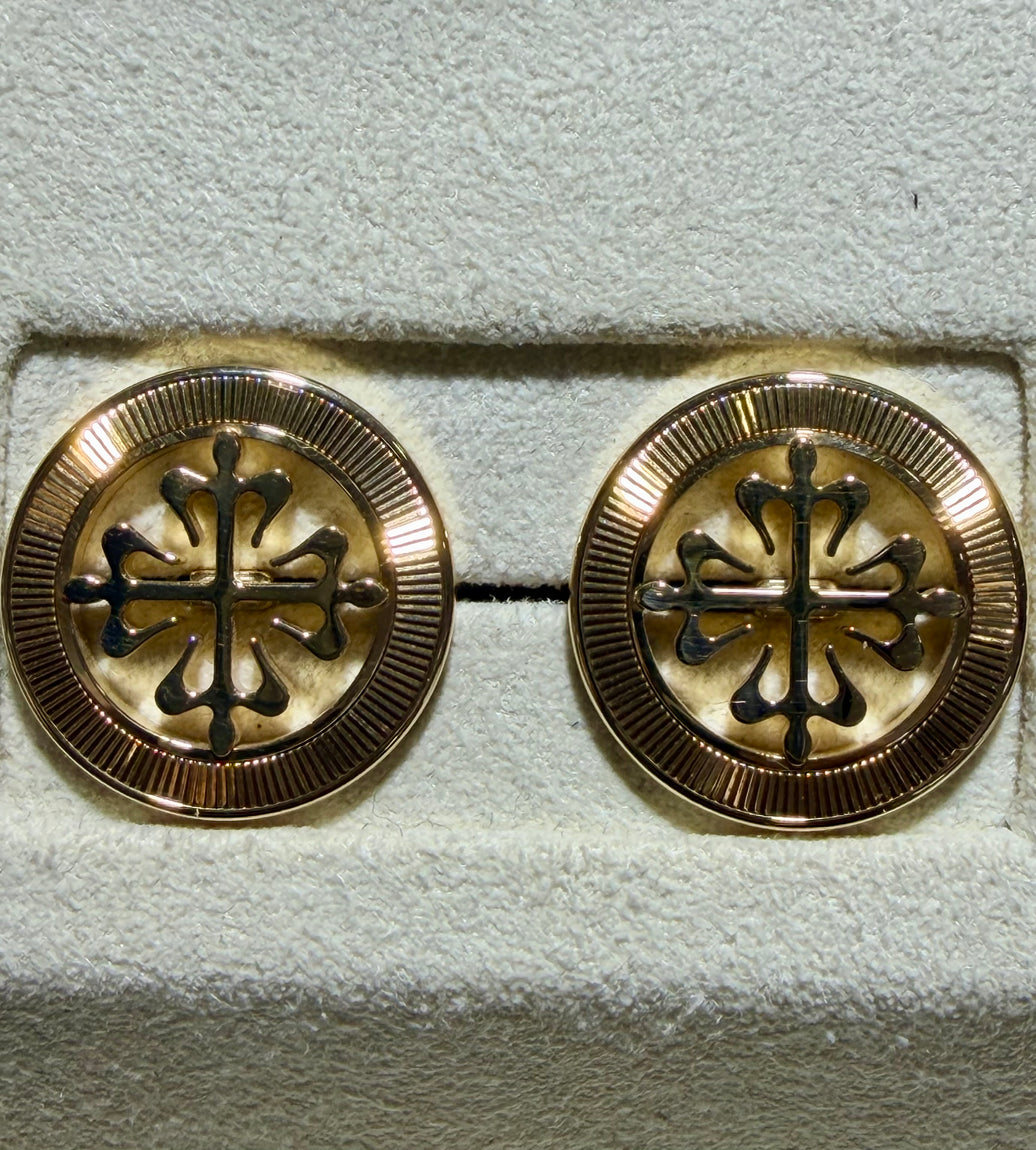 Patek Philippe Calatrava Cross 18K Yellow Gold Cufflinks